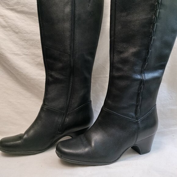 The Clarks Artisan Women's Cardy Black Leather Boots - Picture 1 of 10